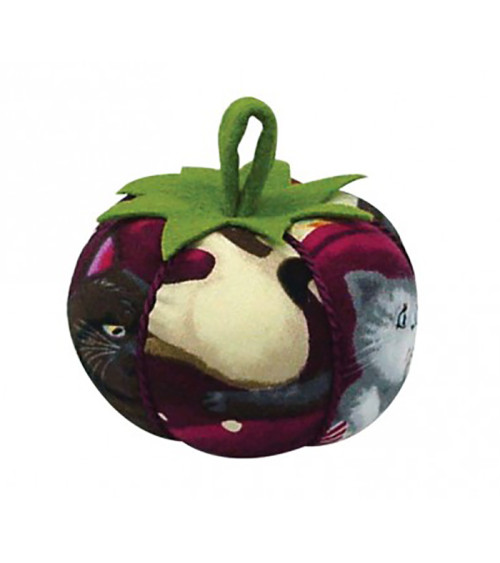 Cat Pin Tomatoes