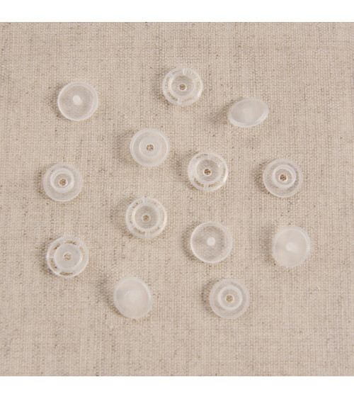 Pack of 30 transparent plastic snaps 12mm