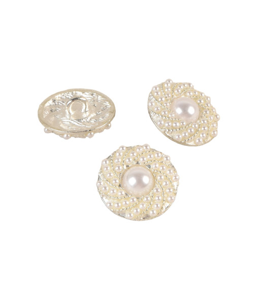 Set of 6 white pearl buttons 15mm