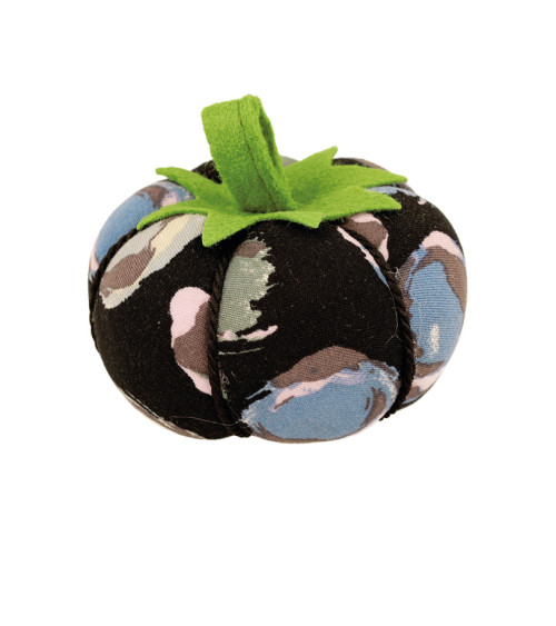 Tomato pin holder 8cm blue green bubbles black background