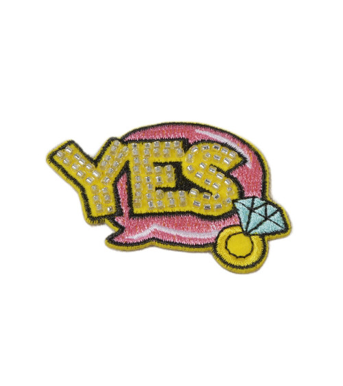 Iron-on badge pearl words yes 3.5cm x 5.5cm