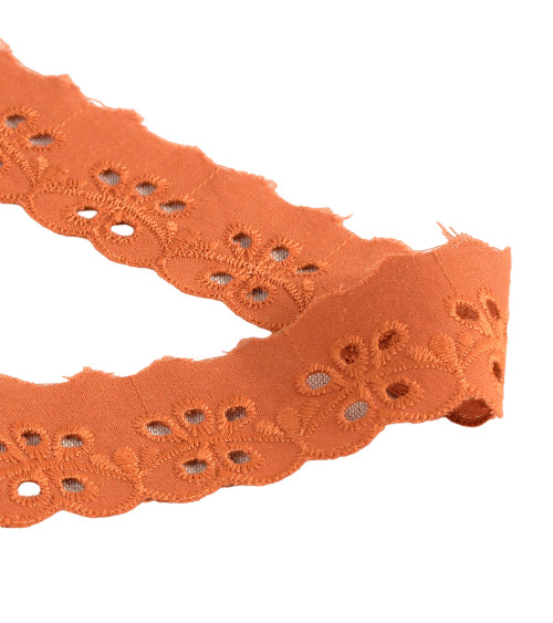 Rust orange scalloped flower embroidery 30mm per meter