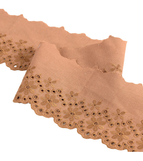 Chocolate brown scalloped flower embroidery 80mm per meter