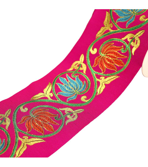 Jacquard braid arabesque leaves 100mm fuchsia by the meter