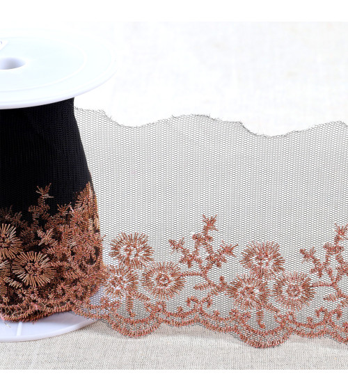 Spool 13.5m metallic embroidery on tulle 90mm black/gold/pink