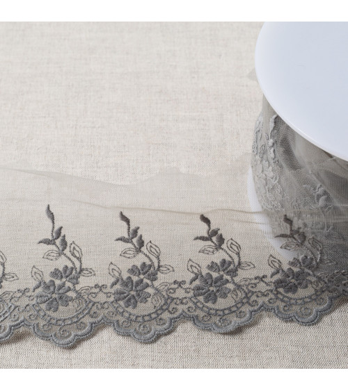 Tulle embroidered with scalloped flowers matt 82mm medium grey per meter