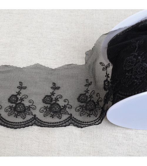 Shiny scalloped flower embroidered tulle 92mm black per meter