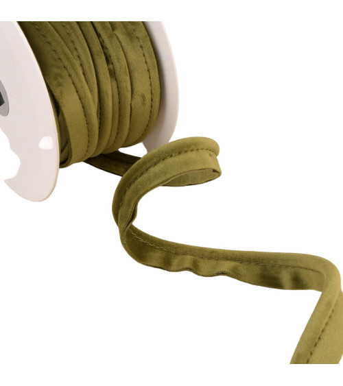 Spool of 15m khaki green velvet piping 5mm