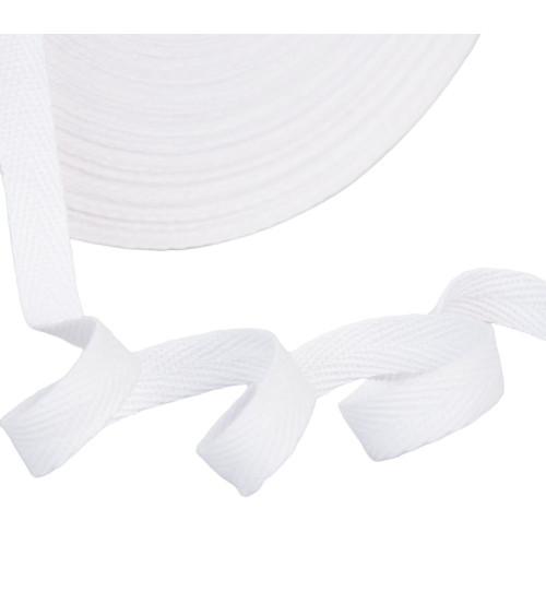 Spool of 45 meters of 11mm white cotton twill