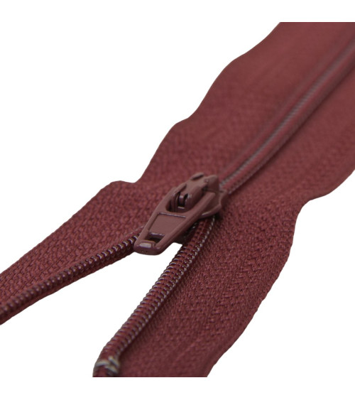 Fine Polyester Closure No. 2 Burgundy Red Color