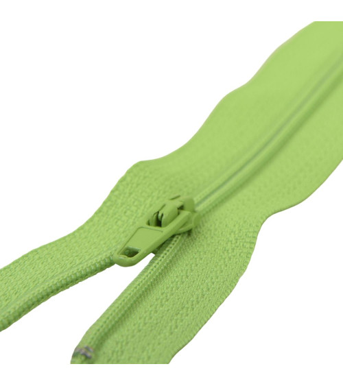 Fine Polyester Closure No. 2 Grass Green Color