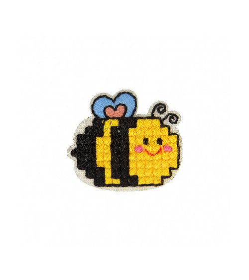 Crochet bee iron-on badge 3cm x 3.5cm