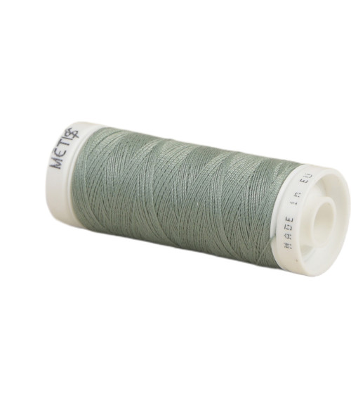 Spool of polyester thread 200m Oeko Tex made in Europe leaf green