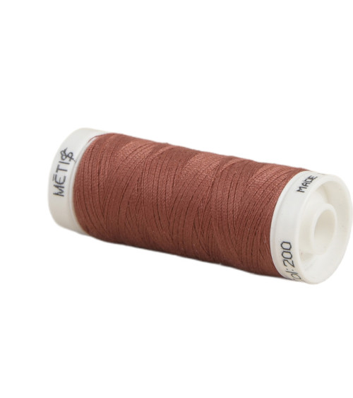 Spool of polyester thread 200m Oeko Tex made in Europe lipstick