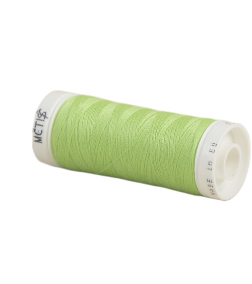 Spool of polyester thread 200m Oeko Tex made in Europe spring green