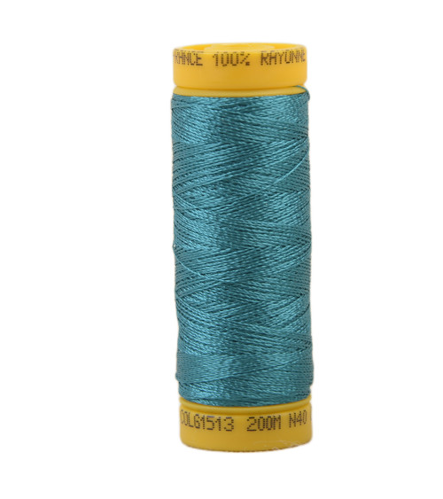 Spule aus 100 % Viskose-Stickgarn, 200 m – Pfauenblau C513