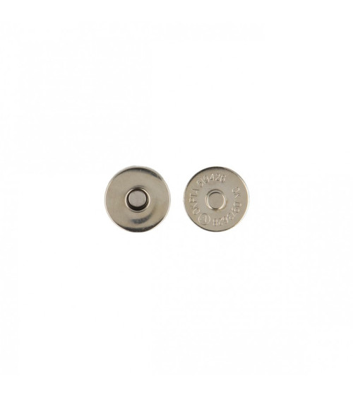 Set of 2 silver-colored 19mm magnetic rivet clasps