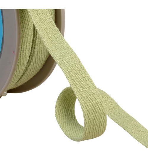 25m reel of 15mm green oblique dashed braid