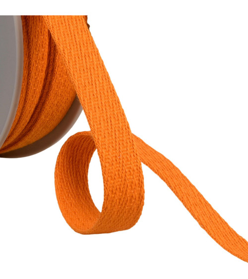 25m reel of 15mm orange oblique dashed braid