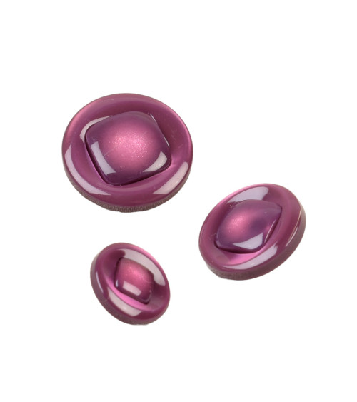 Set of 6 round lilac purple shank buttons