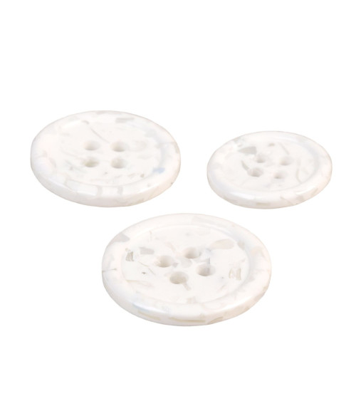 Round button 4 holes recycled bottles white