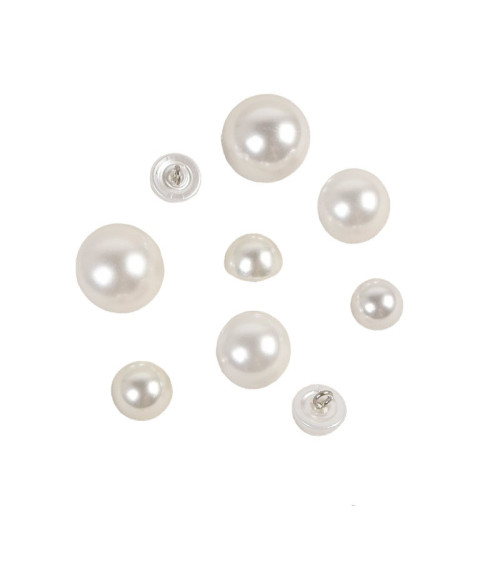 Set of 3 white half-pearl buttons