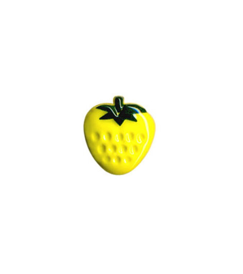 Set of 3 strawberry-shaped buttons, yellow color, 13mm