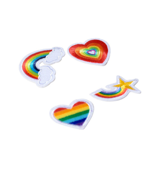 Set mit 4 Bügelflicken mit Regenbogenmotiv