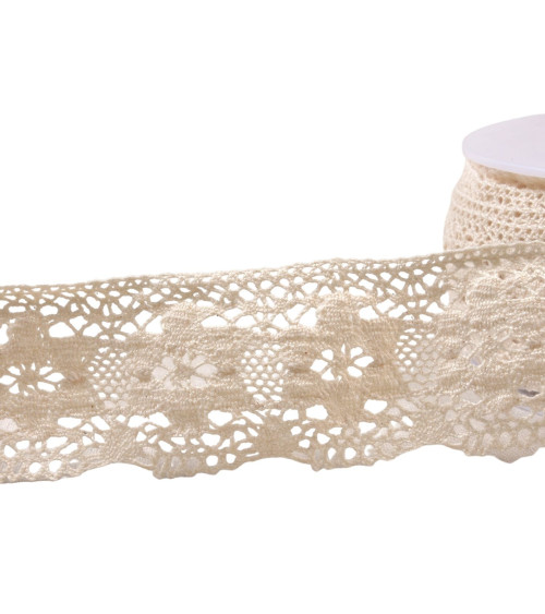 Cotton lace flowers 45mm light ecru by the meter