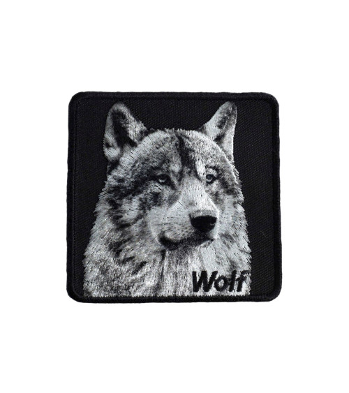 Wild animal wolf iron-on badge 6.5cm x 6.5cm